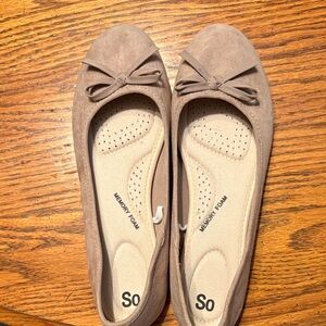 SO Women's beige Ballet Flats with Bow